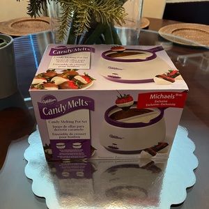 Wilton Candy Melting Pot